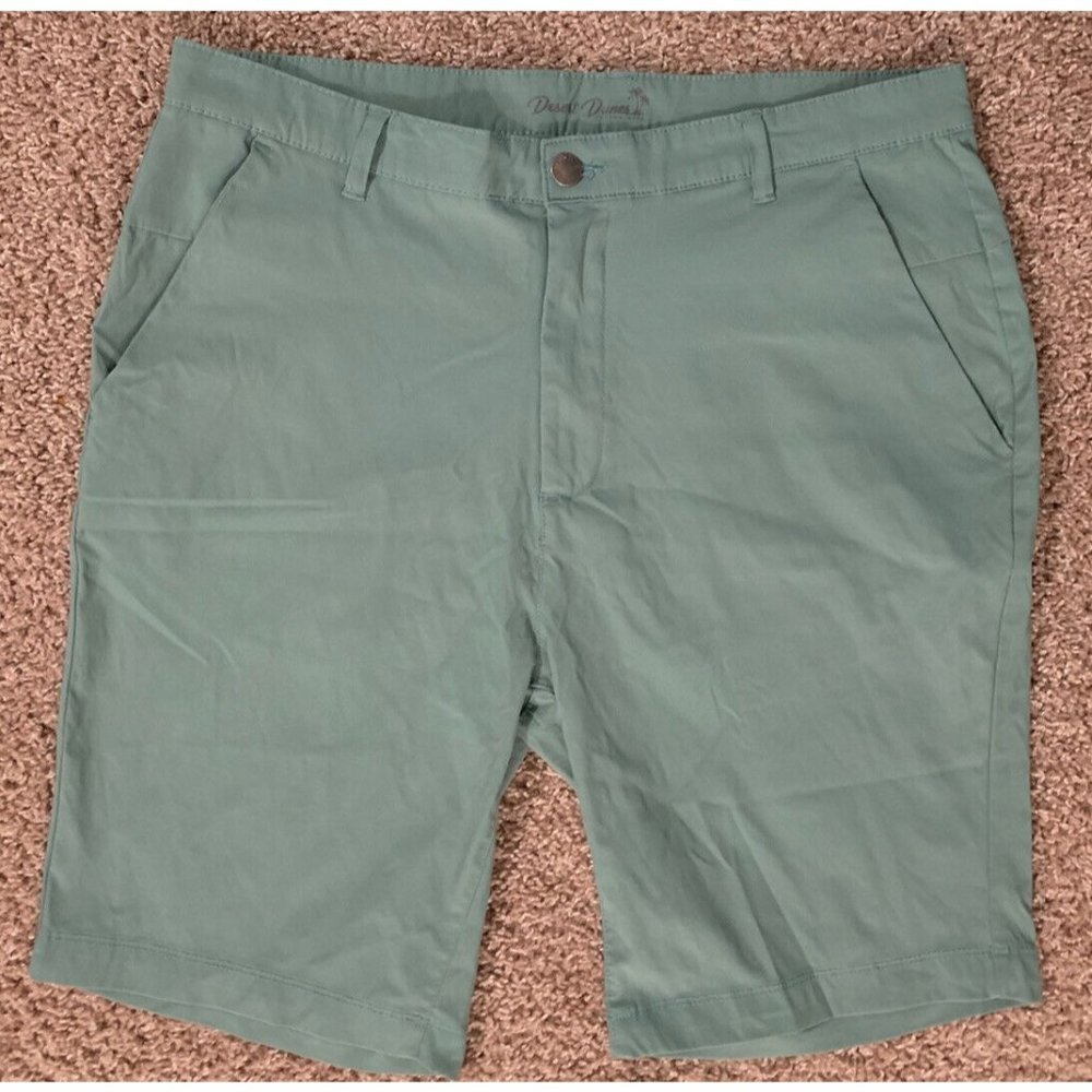 EUC Mens Desert Dunes Living Life Green Chino Shorts Size 36 Golf Beach Casual